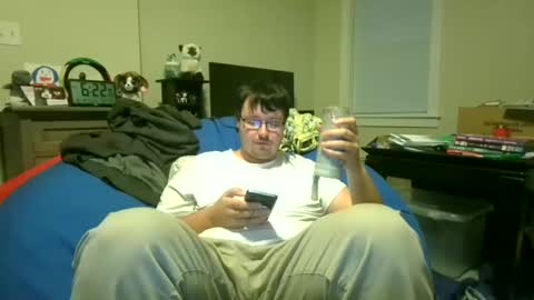 CJ online show from October 19, 10:21 pm