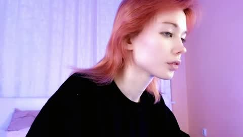 Kira online show from April 4, 9:12 pm