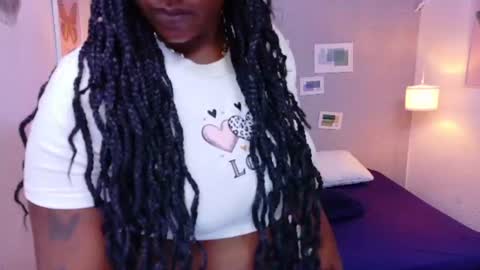 Snapshot of kiara_evanss chatting on June 26, 4:50 am Kiara online show from June 26, 4:50 am