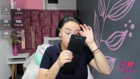 KIARA FOX online show from February 16, 7:54 pm