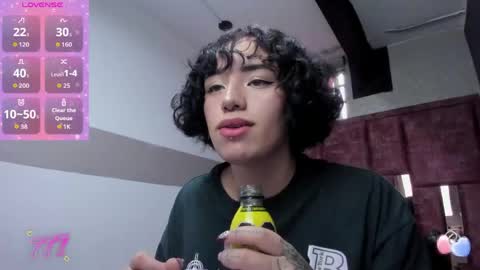 KIARA FOX online show from April 13, 9:31 pm