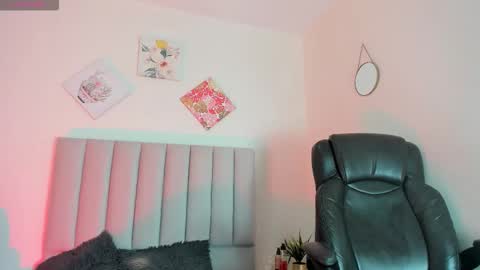 Valery online show from November 15, 11:40 am