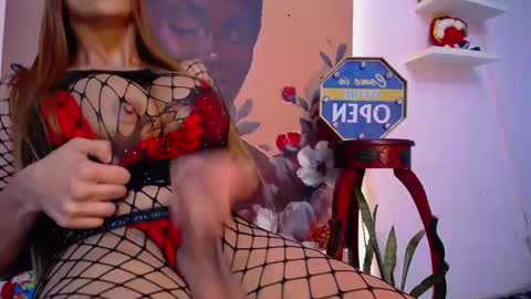 kiarabigcockts online show from March 6, 12:01 pm