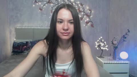 Kara online show from March 6, 7:21 pm