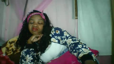 kiarah 69 online show from May 4, 2:40 am