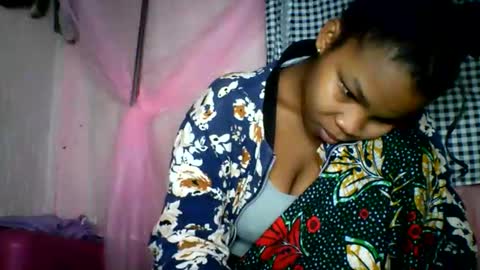 kiarah 69 online show from May 24, 3:44 am