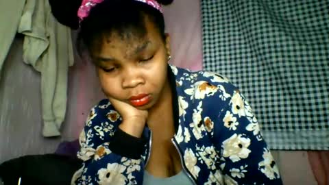 Snapshot of kiarah_69 chatting on June 15, 8:33 pm kiarah 69 online show from June 15, 8:33 pm