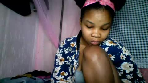 Snapshot of kiarah_69 chatting on June 17, 11:45 am kiarah 69 online show from June 17, 11:45 am
