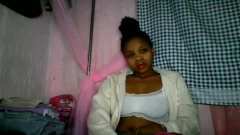 Snapshot of kiarah_69 chatting on June 20, 8:33 pm kiarah 69 online show from June 20, 8:33 pm