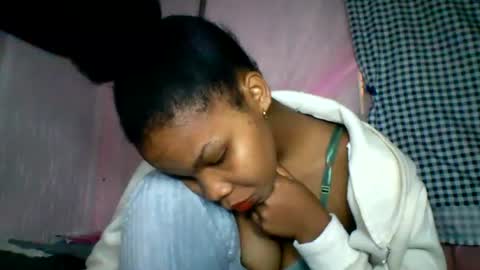 Snapshot of kiarah_69 chatting on June 23, 5:16 am kiarah 69 online show from June 23, 5:16 am