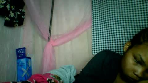 Snapshot of kiarah_69 chatting on July 2, 3:23 am kiarah 69 online show from July 2, 3:23 am