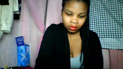 Snapshot of kiarah_69 chatting on July 12, 12:12 am kiarah 69 online show from July 12, 12:12 am