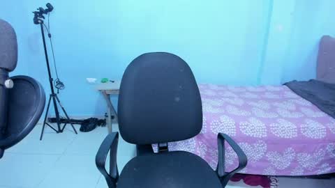 kiarasexy26 online show from July 13, 5:16 pm