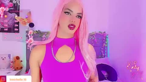 kiarasofiahot1 online show from May 25, 7:20 pm
