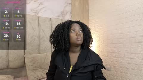 Snapshot of kiarazafira chatting on October 6, 11:07 am kiarazafira online show from October 6, 11:07 am