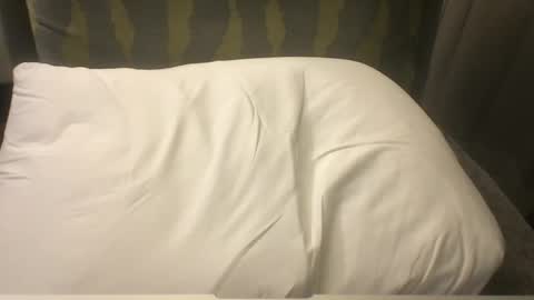 Snapshot of kickboxer04 chatting on October 1, 2:17 am kickboxer04 online show from October 1, 2:17 am