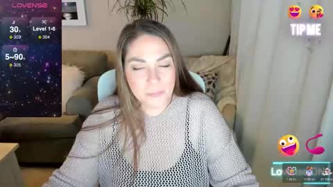 Kiera Reines online show from March 14, 2:50 am