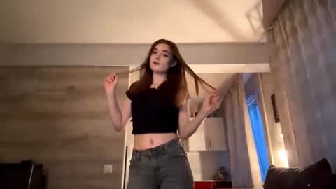 Ola my name is Lissa  Lets hit 10 Thumbs Up together   online show from February 17, 2:24 pm