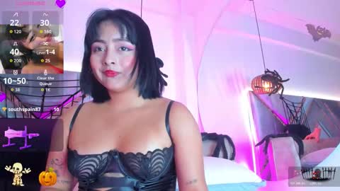 kiim01 online show from November 3, 7:15 pm