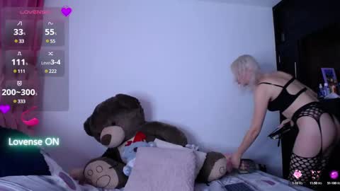 Anna Sophia online show from December 4, 9:51 am