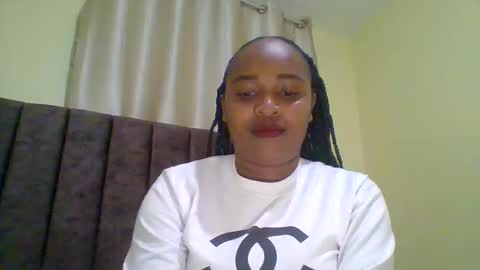 Angela online show from April 16, 4:30 pm