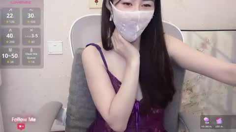 Snapshot of kiki_loveu chatting on June 18, 1:48 pm kiki_loveu online show from June 18, 1:48 pm