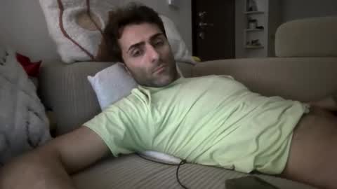 Snapshot of kikkus01 chatting on March 13, 9:54 pm kikkus01 online show from March 13, 9:54 pm