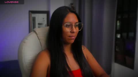 Snapshot of killaa01 chatting on February 16, 1:36 am Alejandra online show from February 16, 1:36 am