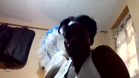 Snapshot of kilolo266 chatting on December 22, 7:38 am lolo online show from December 22, 7:38 am
