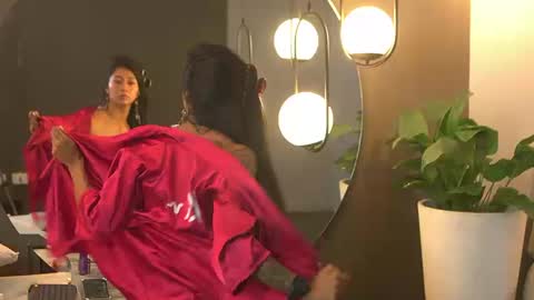 Kim online show from March 20, 1:16 pm