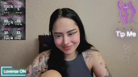 Kim online show from March 31, 9:04 pm