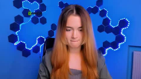 kim_classy online show from November 30, 8:13 pm