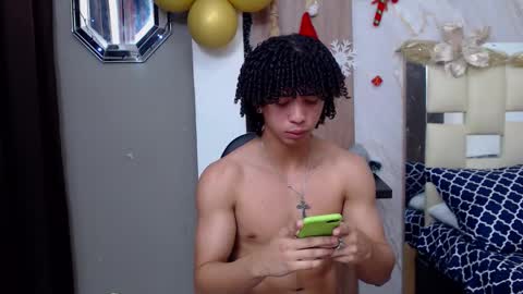 KIM online show from November 15, 3:19 pm