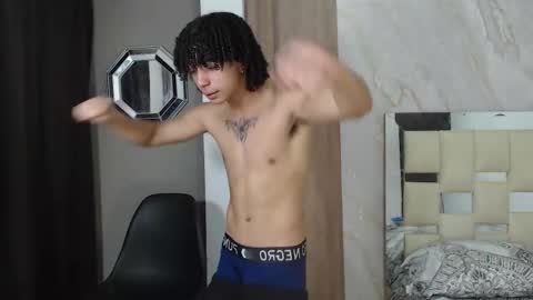 KIM online show from February 4, 2:23 pm