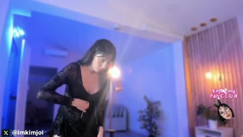 Kim Joi online show from May 10, 4:17 am