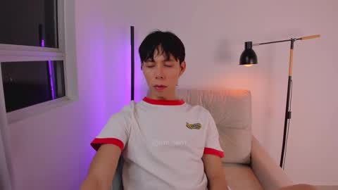 Snapshot of kim_lian2 chatting on February 18, 10:33 am Kim Lian online show from February 18, 10:33 am