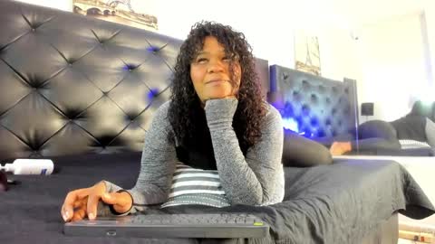 Kim Marquez online show from April 12, 9:09 pm