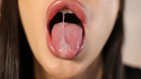 Kim Oberlin online show from February 6, 1:54 pm