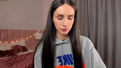 Kim Oberlin online show from January 13, 4:23 pm