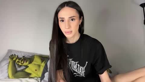 Kim Oberlin online show from March 10, 4:01 pm