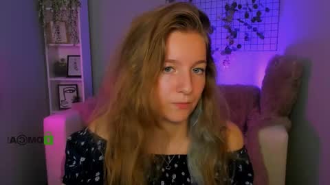 kim online show from September 22, 9:22 am