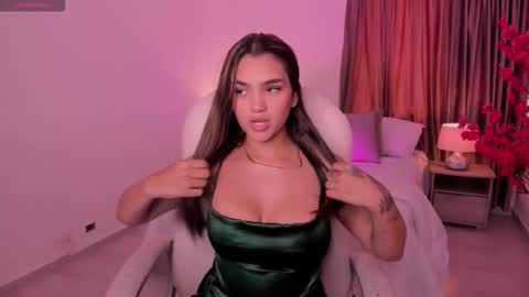 Kim online show from March 17, 7:39 pm