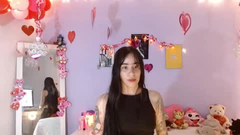 Snapshot of kimandyuk chatting on February 14, 8:48 pm Kim Yuk online show from February 14, 8:48 pm