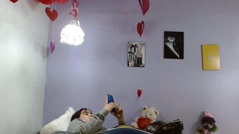 Snapshot of kimandyuk chatting on February 22, 7:03 pm Kim Yuk online show from February 22, 7:03 pm