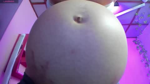 Snapshot of kimb3rly_ chatting on November 15, 12:56 pm kimberly online show from November 15, 12:56 pm