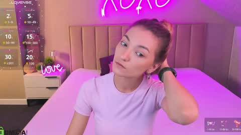 Snapshot of kimberlly_smith chatting on June 8, 11:27 pm kimberlly_smith online show from June 8, 11:27 pm
