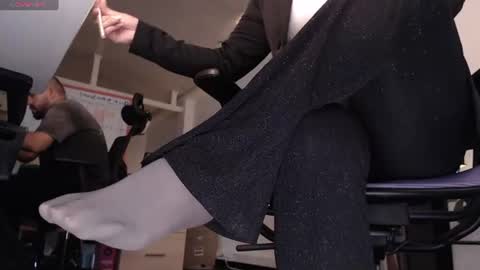 Snapshot of kimberly_clars chatting on June 20, 8:55 pm Kimberly 1200-1900 GMT-5 online show from June 20, 8:55 pm