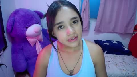 Snapshot of kimberly_slim chatting on October 14, 10:54 pm Kim online show from October 14, 10:54 pm