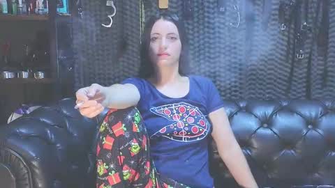  KIMBERLY SWAN  online show from January 25, 10:28 pm