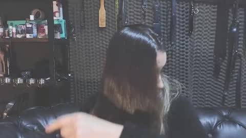  KIMBERLY SWAN  online show from February 7, 4:16 am